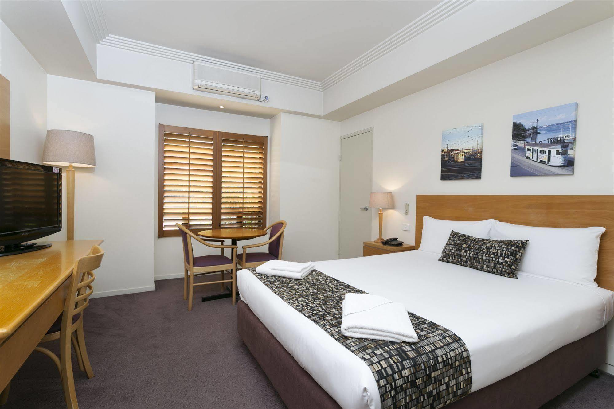 Kingsford Smith Motel Brisbane Exterior photo